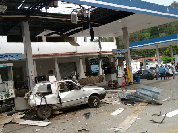 Explosão aconteceu em posto do bairro Casa Amarela (Foto: Carlos Alexandre Correia da Silva/Arquivo Pessoal)