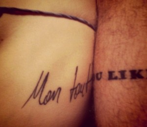 Felipe Andreoli tatuou trecho da música 'Maps', da banda Yeah Yeah Yeahs, para Rafa Brites (Foto: Arquivo pessoal)