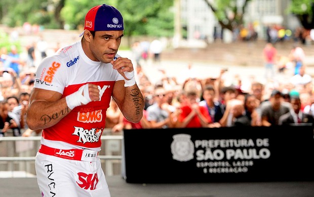 Vitor Belfort no treino do UFC em São Paulo (Foto: Marcos Ribolli / Globoesporte.com)