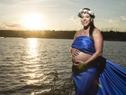Rebeca Gusmão posa grávida e fala do filho, Zeus: 'É meu renascimento'