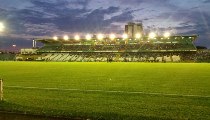 Estádio Colosso da Lagoa (Foto: Régis Melo)