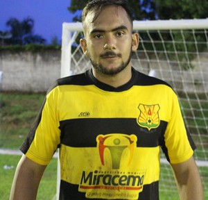 Carlos Henrique, goleiro do Tocantins (Foto: Edson Reis/ GloboEsporte.com) Carlos Henrique, goleiro do Tocantins (Foto: Edson Reis/ GloboEsporte.com)