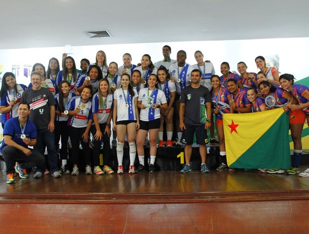 Voleibol feminino da Uninorte fica em terceiro lugar no Jogos Universitários (Foto: Divulgação/Ufac)