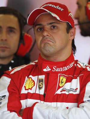 Felipe Massa durante os treinos deste sábado em Silverstone, Inglaterra (Foto: Reuters)