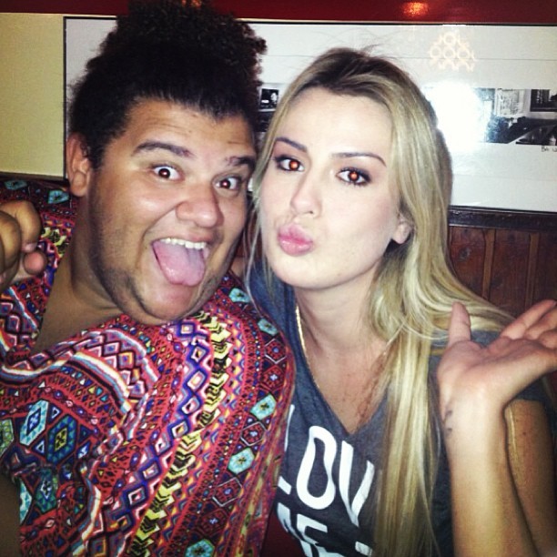 Gominho e Fernanda Keulla jantam juntos (Foto: Instagram)