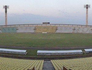 Estádio Albertão receberá sua primeira partida de rúgbi neste sábado (24) (Foto: Josiel Martins/GLOBOESPORTE.COM)