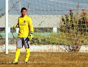 Goleiro do Paysandu pede para ir embora