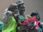 Viviane Araújo coroa nova rainha de bateria da Mocidade