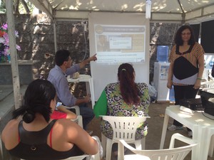 Palestra sobre &#39;vida após a morte&#39; oferecida no cemitério São José de Macapá (Foto: Dyepeson Martins/G1)