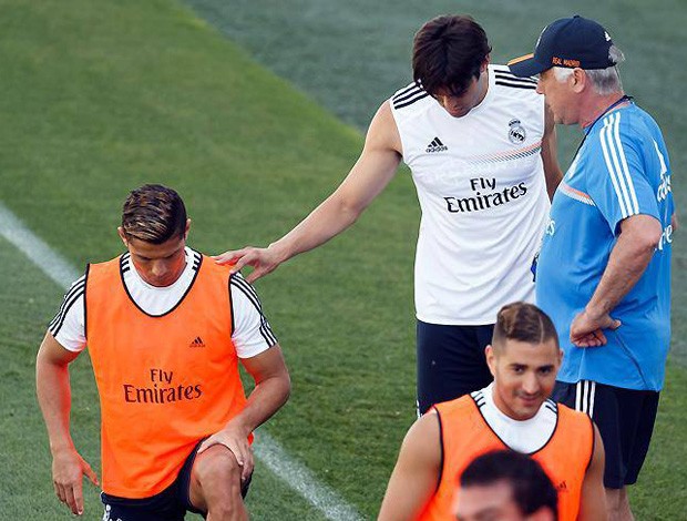 kaka real madrid (Foto: Divulgação/Site Oficial Real Madrid)