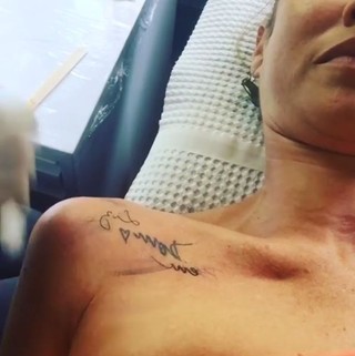 Luana Piovani faz tatuagem com nome dos filhos (Foto: Reprodução/Instagram)
