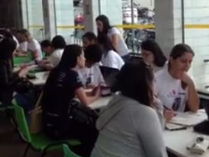 Mutirão de doadores de medula segue até as 18h deste sábado (11) em Poços de Caldas, MG (Foto: Nathália Assis/EPTV) Mutirão de doadores de medula segue até as 18h deste sábado (11) em Poços de Caldas, MG (Foto: Nathália Assis/EPTV)