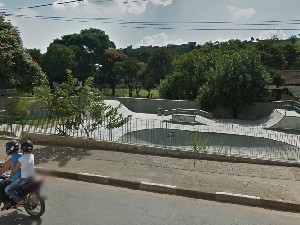 Pista de skate onde briga aconteceu nesta terça (13). (Foto: Reprodução/Google Street View)