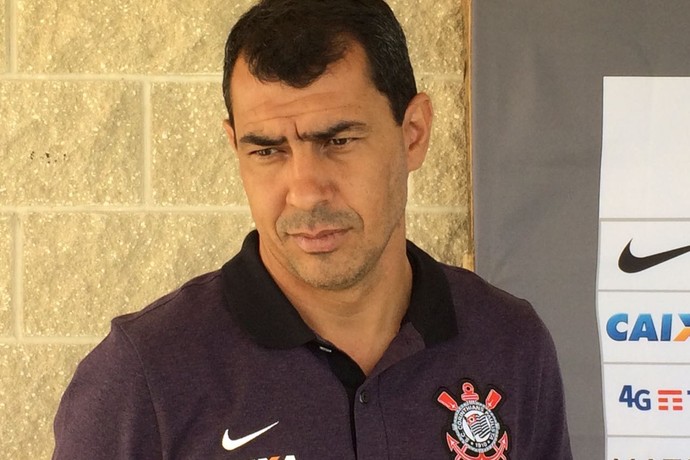 Carille desconversa sobre o caso Drogba: 