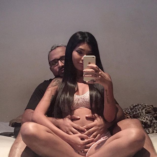 Ego Mc Pocahontas Esta Gravida De Uma Menina Noticias De Famosos Mc robacena funk ostentacao rio mc roba cena ronaldinho parado na esquina flamengo criado do video dj wallace do antares. ego globo