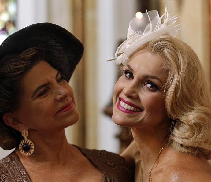 Rachel Costa participa como figurante do casamento de Sandra em 'Êta Mundo Bom!' (Foto: Pedro Carrilho/Gshow)