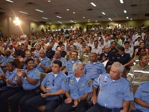Entre os formandos, 40 guardas municipais não novatos (Foto: Marina Fontenele/G1 SE)