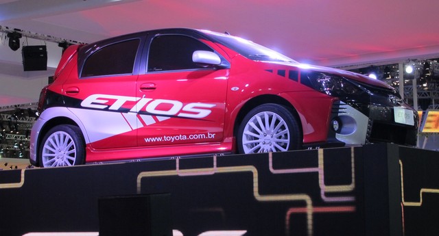 Toyota Etios (Foto: Fabio Aro / Autoesporte)