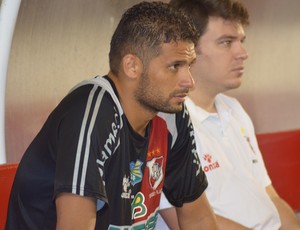 Bebeto Oliveira está fora do jogo contra o Socorrense (Foto: Thiago Barbosa/GLOBOESPORTE.COM)