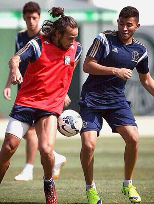 Palmeiras encaminha acerto com lateral-esquerdo Mateus Muller