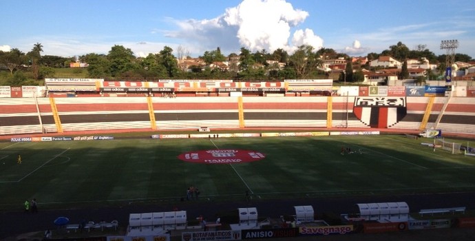 Com preços até R$ 200, ingressos para Bota-SP x Timão estão à venda