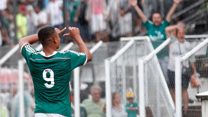 Gabriel Jesus, gol Palmeiras, Copa São Paulo de Juniores (Foto: Bê Caviquioli / Ag. Estado)