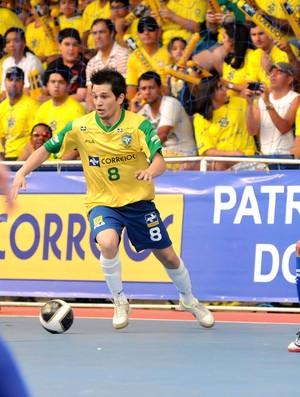 Brasil, de Cabreúva, vence o Chile pelo Sul-Americano de Futsal (Foto: Luciano Bergamaschi/CBFS)