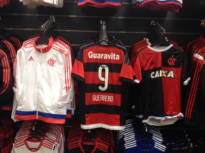 Camisa Guerrero Flamengo (Foto: Matheus Frigols)