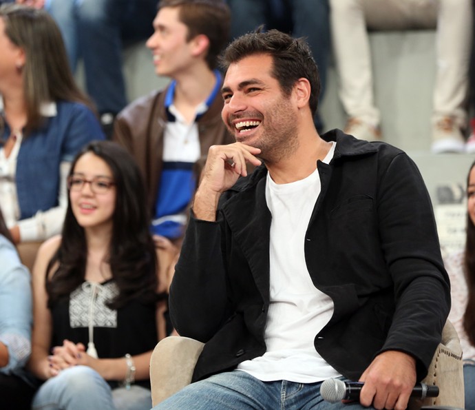 Thiago Lacerda participa do programa 'Altas Horas' (Foto: Carol Caminha/Gshow)