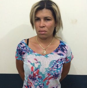 G1 Esposa de traficante é presa após assumir boca de fumo diz