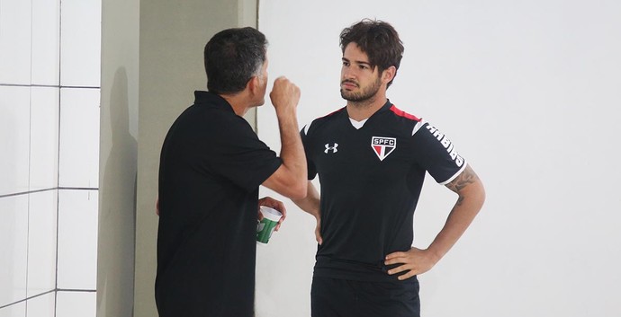 Juan Carlos Osorio Alexandre Pato São Paulo (Foto: Rubens Chiri/Site oficial do SPFC)