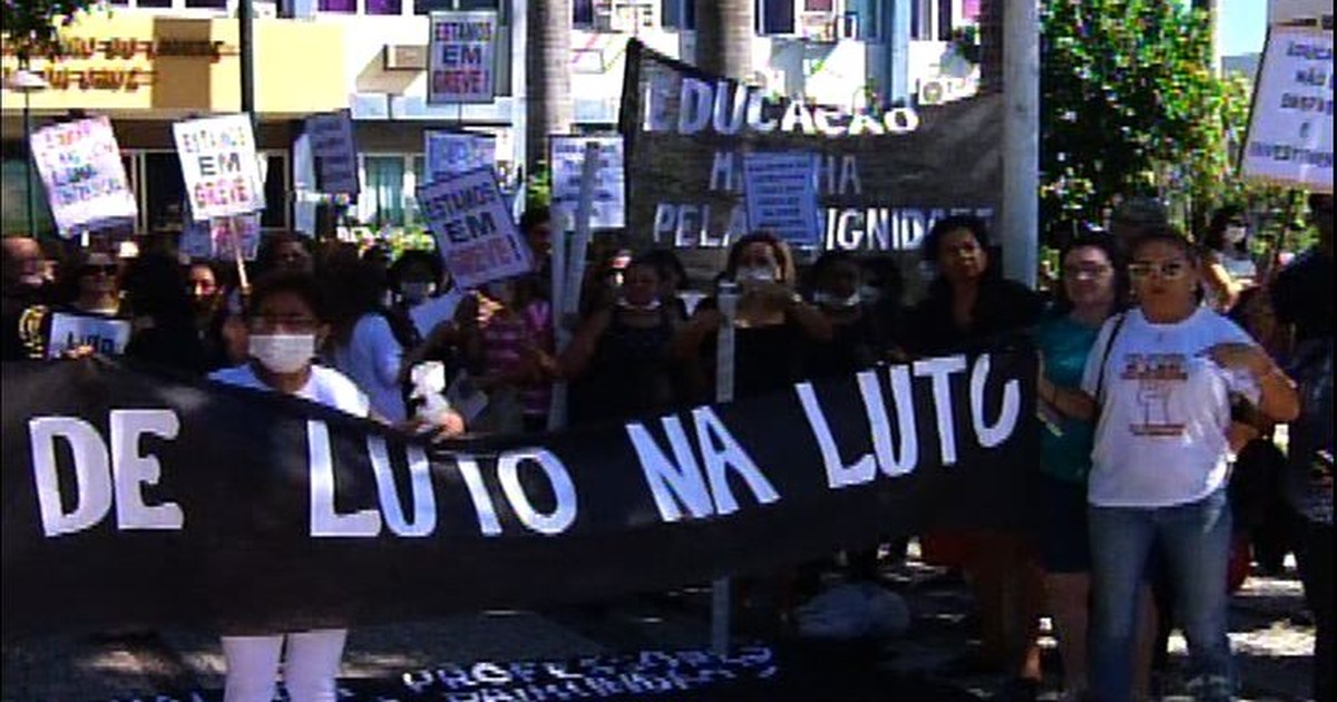 Professores de Juazeiro do Norte em greve protestam por reajuste ... - Globo.com