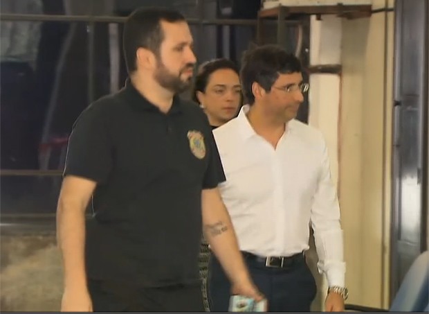 André Esteves é preso pela PF no RJ (Foto: Reprodução/ TV Globo)
