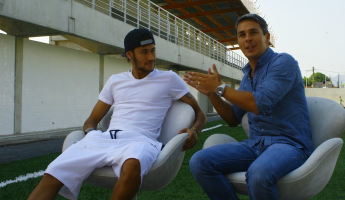 Neymar visita instituto em Praia Grande (Foto: Marcelo Ferreira/Esporte Espetacular)
