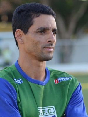 Nivaldo é o artilheiro do estadual com 13 gols (Foto: Felipe Martins/GLOBOESPORTE.COM)