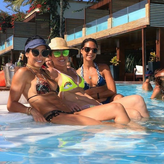 Bella Falconi, Mirella Santos e Paula Simões (Foto: Reprodução / Instagram)