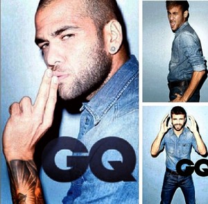 Daniel Alves e Neymar campanha GQ (Foto: Reprodução / Instagran)