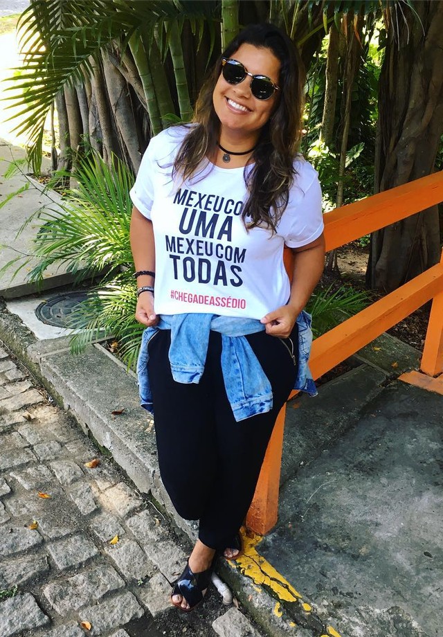 A jornalista Leticia Souza, também com clique no Projac (Foto: Reprodução/Instagram)