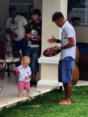 Neymar Davi Lucca Churras Instagram (Foto: Reprodução / Instagram)