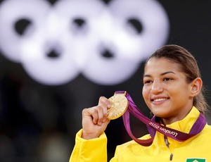 Judoca Sarah Menezes ouro em Londres (Foto: Agência Reuters)
