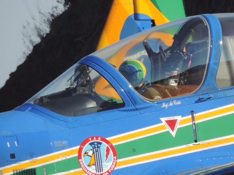 Aeronave antes de show da Esquadrilha da Fumaça (Foto:  Diógenes Queiroz/Arquivo Pessoal)