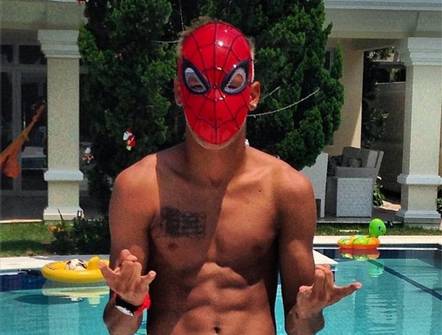 Neymar Homem-Aranha (Foto: Divulgação/Instagram)