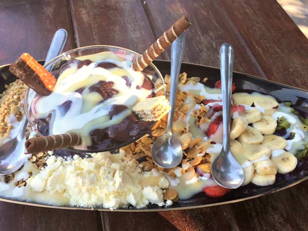 Barca de açaí é vendida em sorveterias de Rio Branco e custa de R$ 20 a R$ 30 nos tamanhos pequeno, grande e mega (Foto: Reprodução/Facebook)