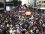 Marcha para Jesus leva fiéis evangélicos às ruas no Paraná