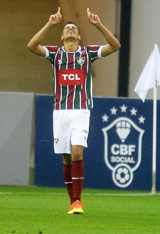 Cícero comemora gol Corinthians x Fluminense (Foto: Marcos Ribolli/GloboEsporte.com)