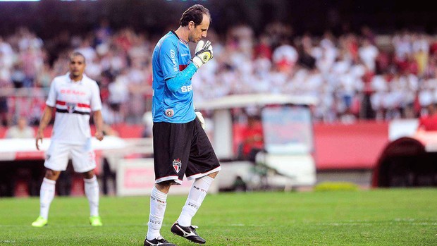 Rogério Ceni pênalti jogo São Paulo e Corinthians (Foto: Marcos Ribolli / Globoesporte.com)