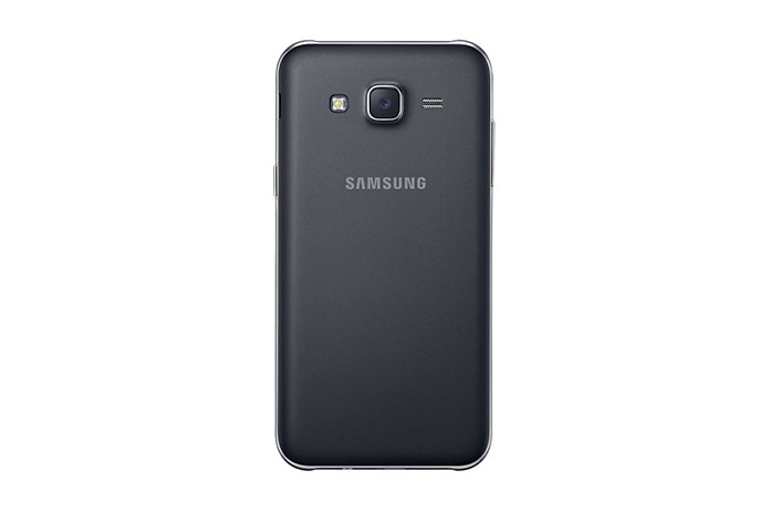 Câmera traseira tende a captar mais luz do que a concorrência (Foto: Divulgação/Samsung)