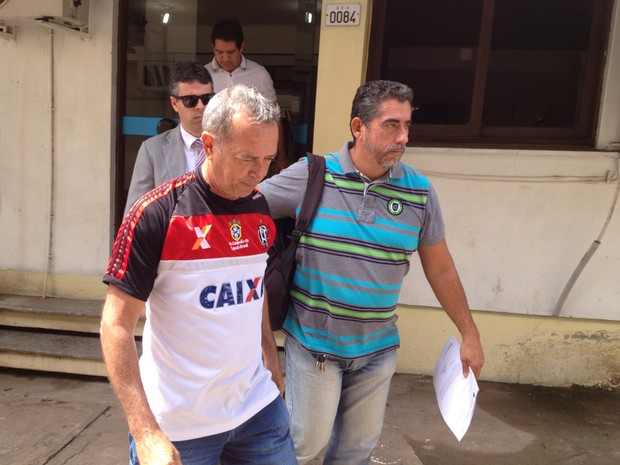Promotor foi levado para exames na Politec de Macapá (Foto: Abinoan Santiago/G1)