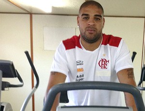 Adriano bicicleta, Flamengo (Foto: Reprodução / Twitter)