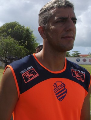 Atacante Gilmar é um dos reforços do CSA (Foto: Caio Lorena/Globoesporte.com)